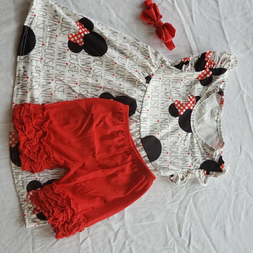 Minnie outfit - Picture 3 of 3